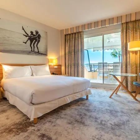 Hotel - Port St Laurent By Ihg 4*