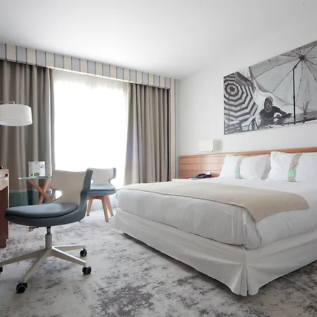 - Port St Laurent By Ihg Hotel Saint-Laurent-du-Var